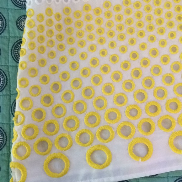 Lisa Perry eyelet blouse size 0 preowned - Picture 6 of 8